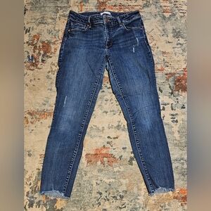 LOFT Curvy Skinny Jeans